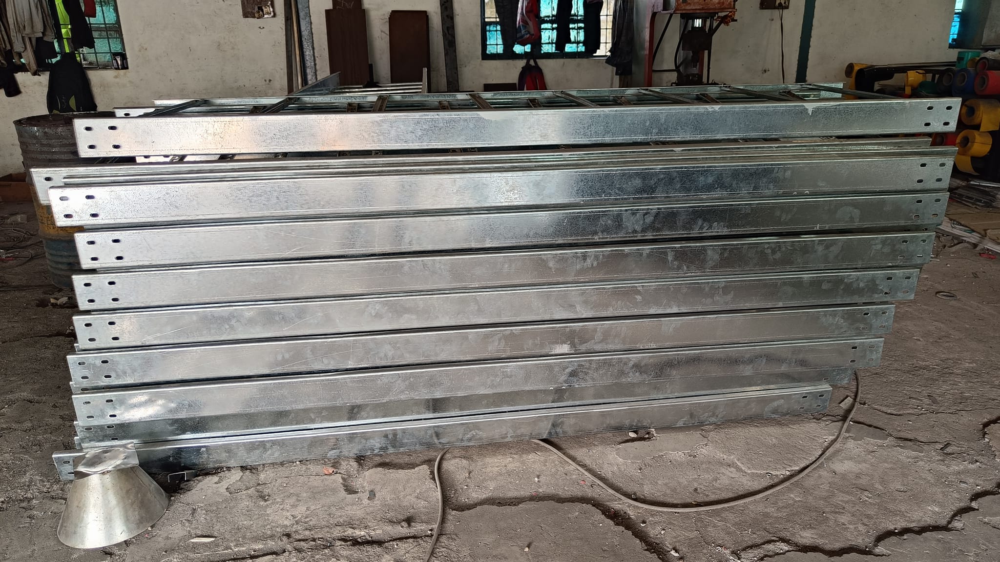 Cable Trays 5